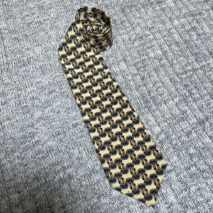 Metropolitan Museum of Art MOMA Patterned Tie. 100%‎ silk.